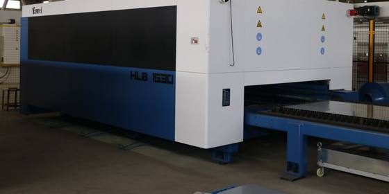 Laser cutting