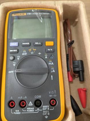 Digital multimeter